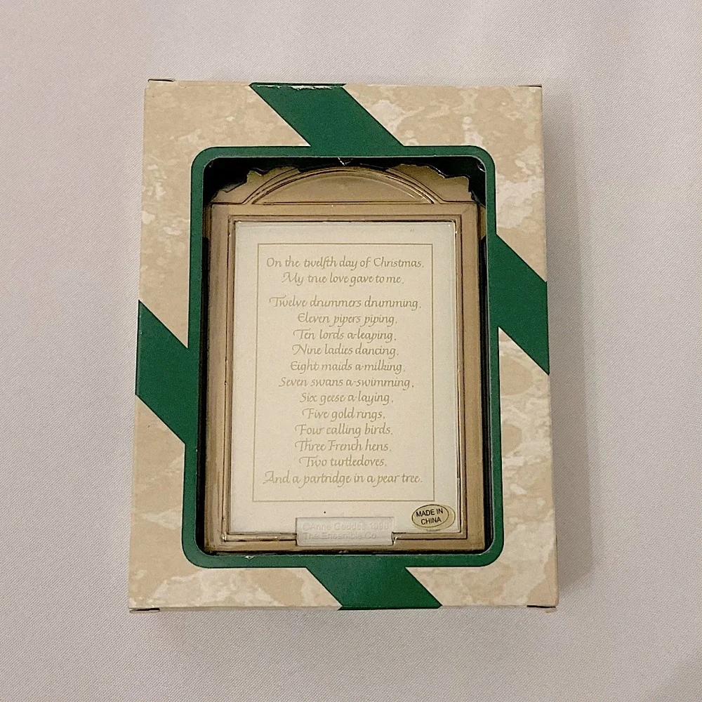 ⭐️ Vintage Anne Geddes On The Eighth Day Of Christmas Ornament